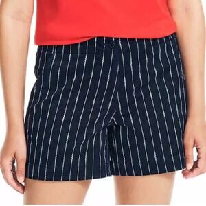 Nautica Twill Women's Navy Blue Pin Stripe Shorts Size 12 NWT